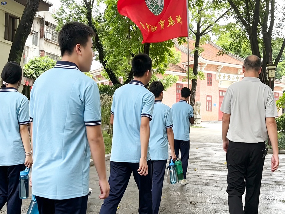 牡丹江正规叛逆孩子全封闭改变学校怎么联系