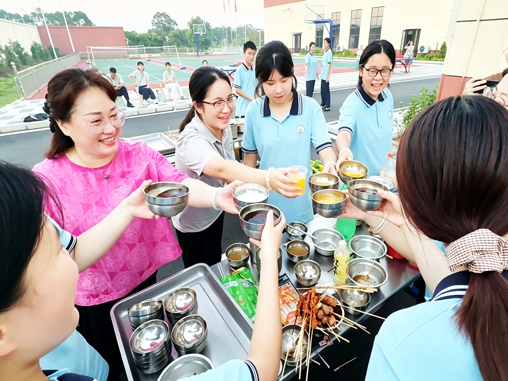 佳木斯正规孩子叛逆期管教学校联系电话