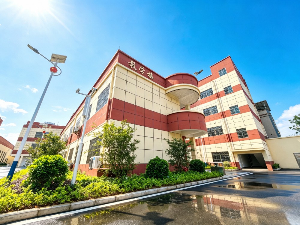伊春叛逆小孩管教学校选择指南:如何为孩子找到真正适合的成长港湾